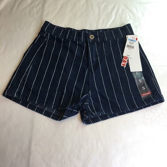 Unionbay Chloe Striped Shorts Blue White Juniors 5 - Picture 2 of 16